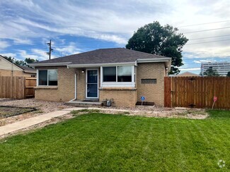 Building Photo - 3500 Oneida St