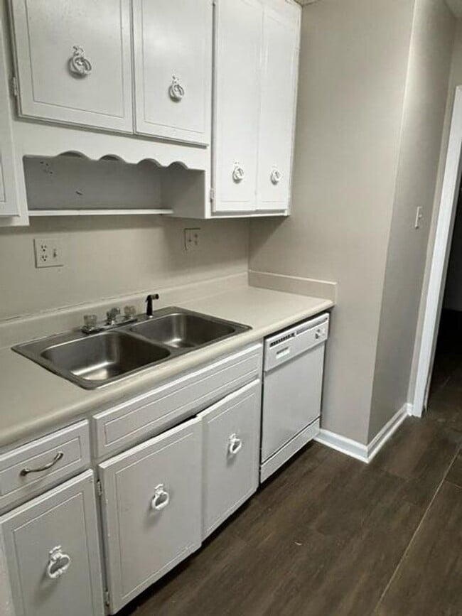 Building Photo - 3108 Sundance Cir