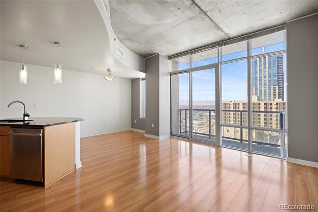 Foto principal - 891 14th St