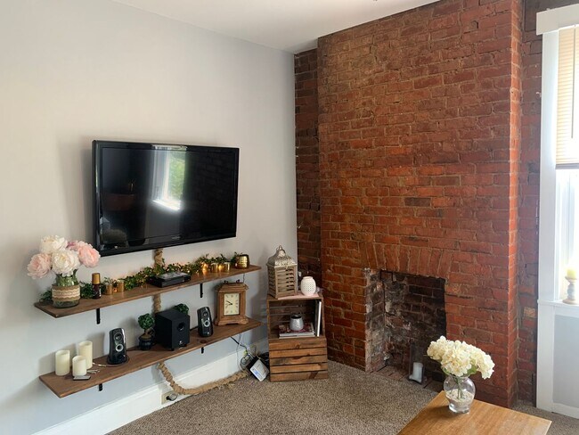 Foto del edificio - 3542 Edwards Rd