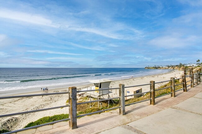 Building Photo - Steps from the Sand - Pacific Beach Townhome, Offered Fully or Partially Furnished