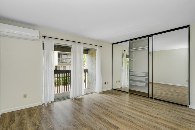 Foto del edificio - 3282 Berger Ave
