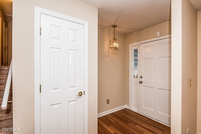 Building Photo - 4 br, 3 bath House - 194 Stone Mill LN NW