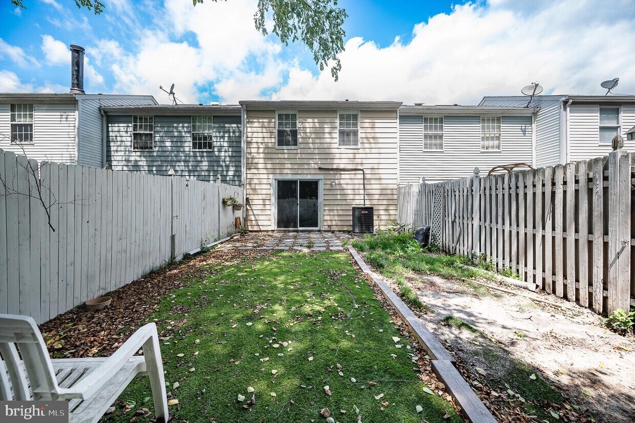 133 Villa Knoll Ct, Winslow Township, NJ 08081 Townhome Rentals in Winslow Township NJ