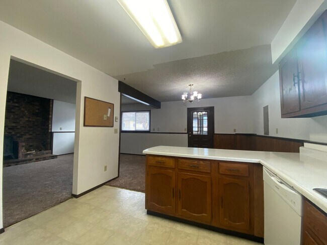 Foto del edificio - 3rd St Duplex