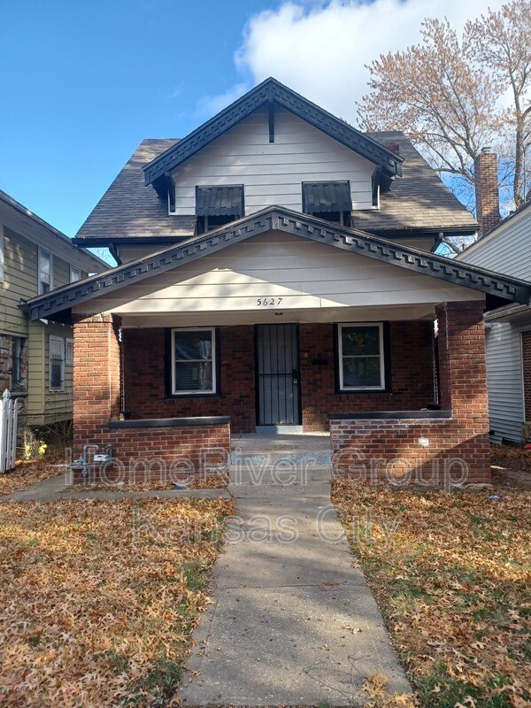 Building Photo - 5627 Olive St