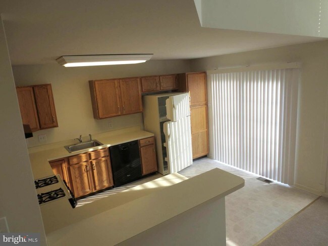 Building Photo - 773 Martingale Rd