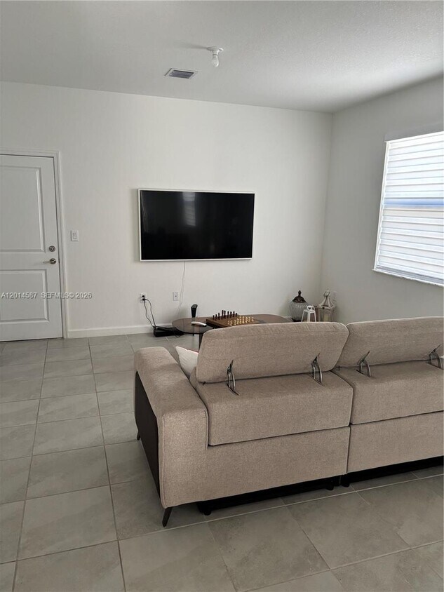 Foto del edificio - 23086 SW 130th Ave