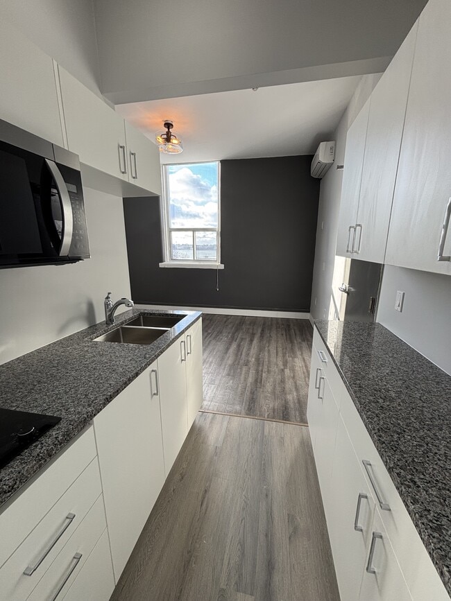 Photo du bâtiment - 117 Christina St N