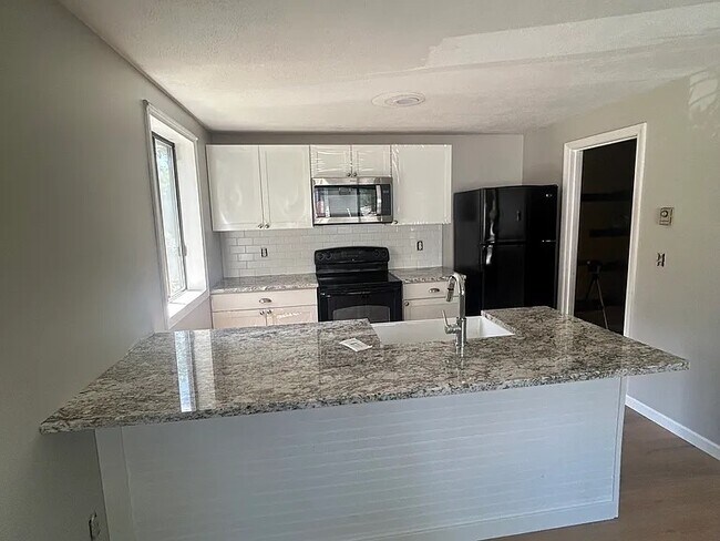 Foto del edificio - 46 Naples Rd