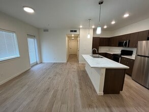 Building Photo - 4715 Lexington sky lane