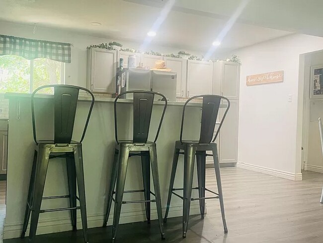 Foto del edificio - 1916 W 20th St