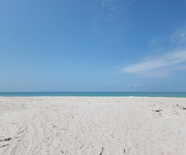 Foto del edificio - 6701 Gulf of Mexico Dr