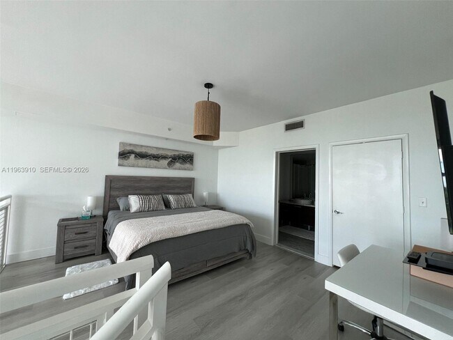 Foto del edificio - 253 NE 2nd St