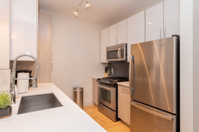 Photo - West Square Apartments