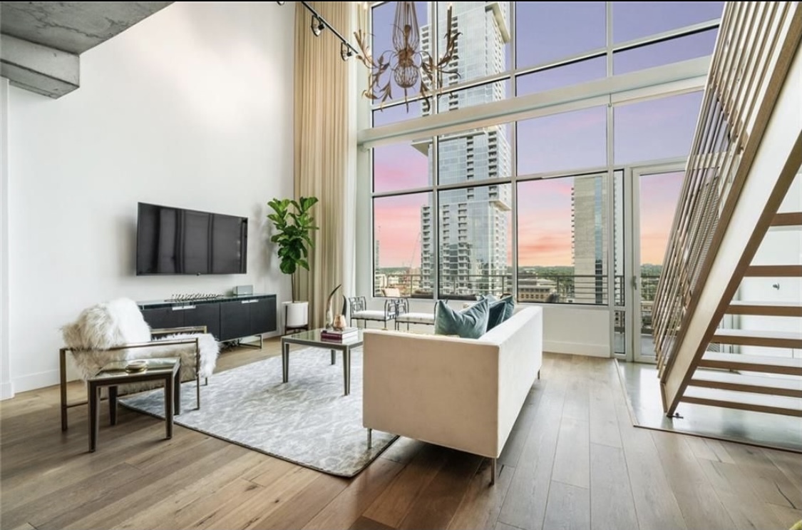 Foto principal - 800 W 5th St