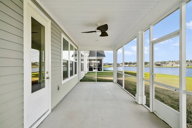 Foto del edificio - Breakfest Point 3 Bedroom 2 bath