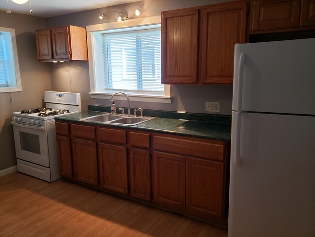 Kitchen - 207 Walnut St