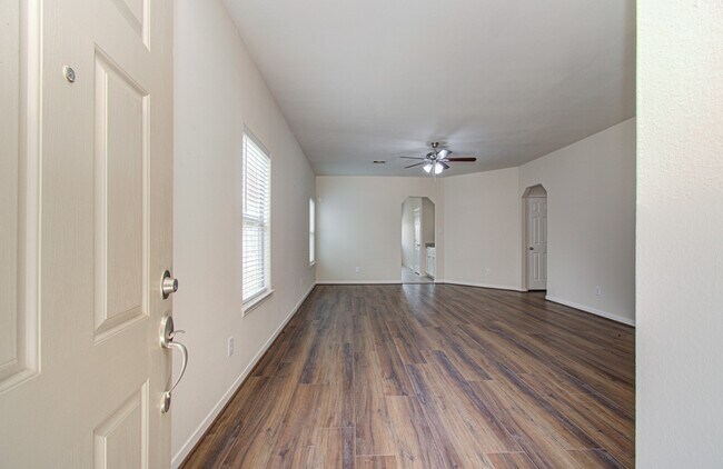 Building Photo - 6702 Castle Terrace Ct