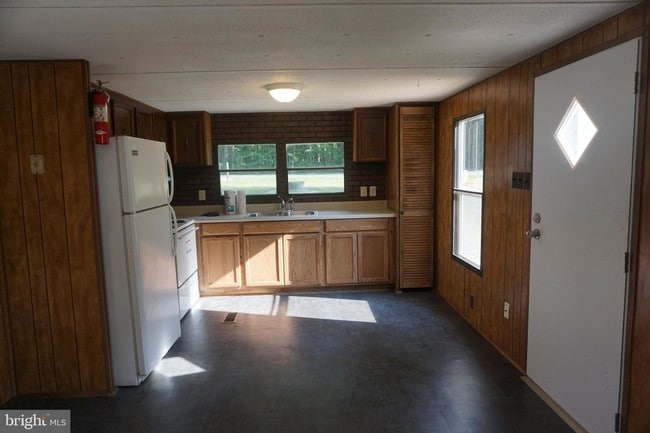 Building Photo - 133 Shackelford Well Rd