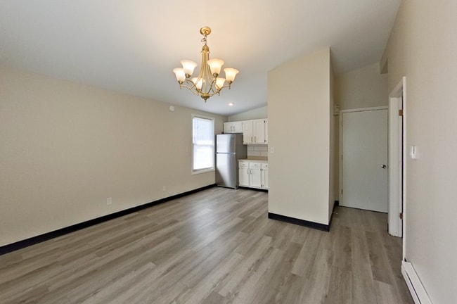 Foto del edificio - 2445-2447 Hiawatha St