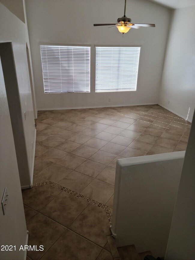 Foto del edificio - 5521 W Ivanhoe St