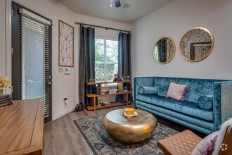 1BR, 1BA - 805SF - Mezzo Kirby Med Center