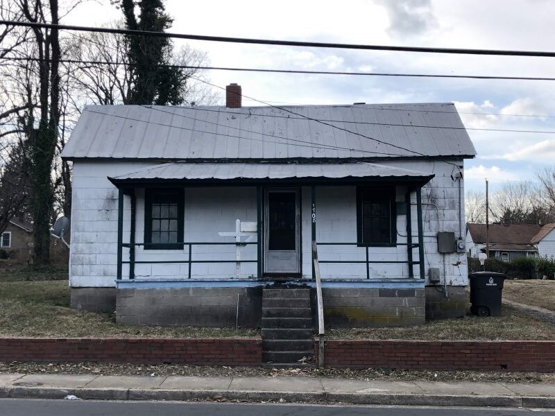 Primary Photo - 1708 Thurmond St