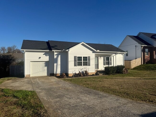 Building Photo - Welcome Home!!!