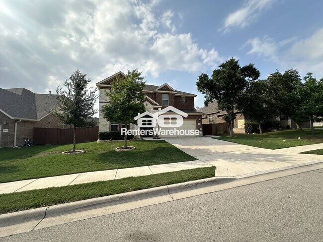 Foto del edificio - 4213 Valley Oaks Dr