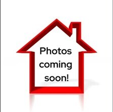 Building Photo - 443 Gladstone St