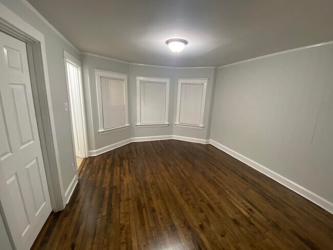 Foto del edificio - 4224 N Kimball Ave