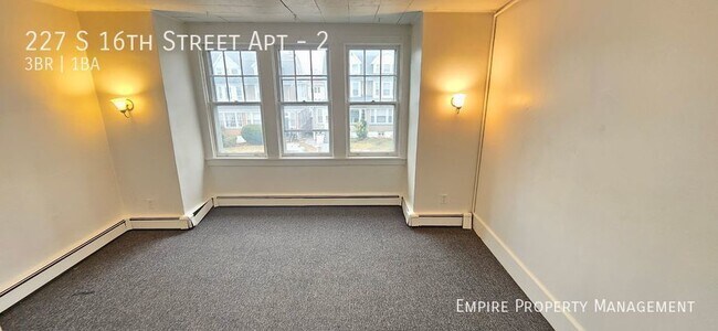 Building Photo - 2nd and 3rd Floor: 3 Bedroom / 1 Bathroom ...