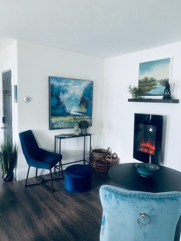 Foto del edificio - 144 Onset Ave