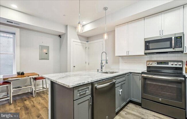 Foto del edificio - 1340 Nicholson St NW