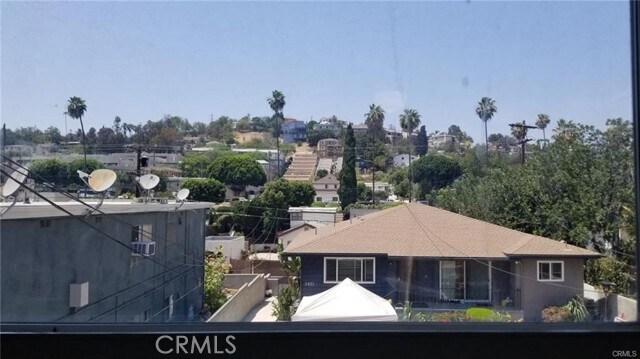 Foto del edificio - 3823 Stockbridge Ave