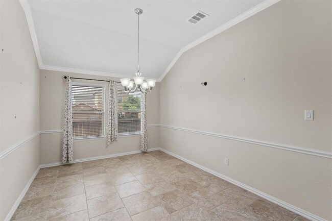 Building Photo - 417 Briar Park Dr