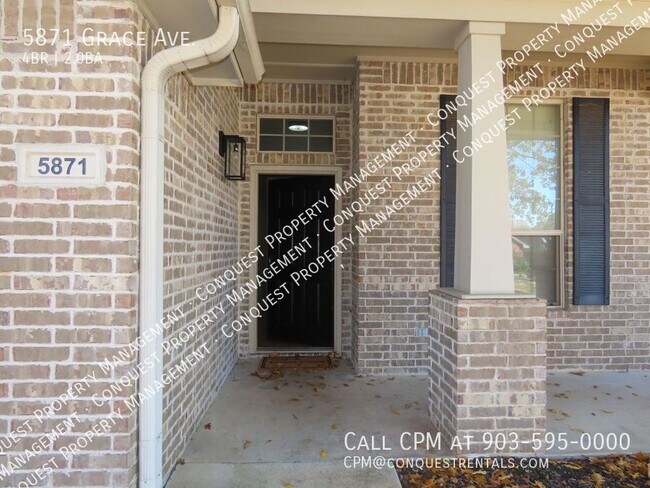 Building Photo - Gorgeous 4 Bedroom, 2 Bath Home in South T...