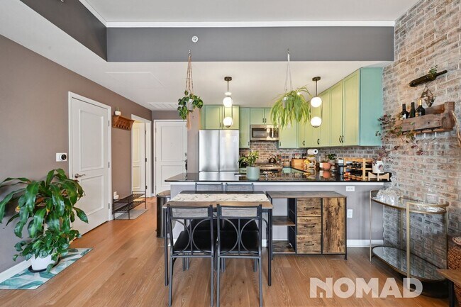 Foto del edificio - Charming 1BR/2 BATH Condo in Denver