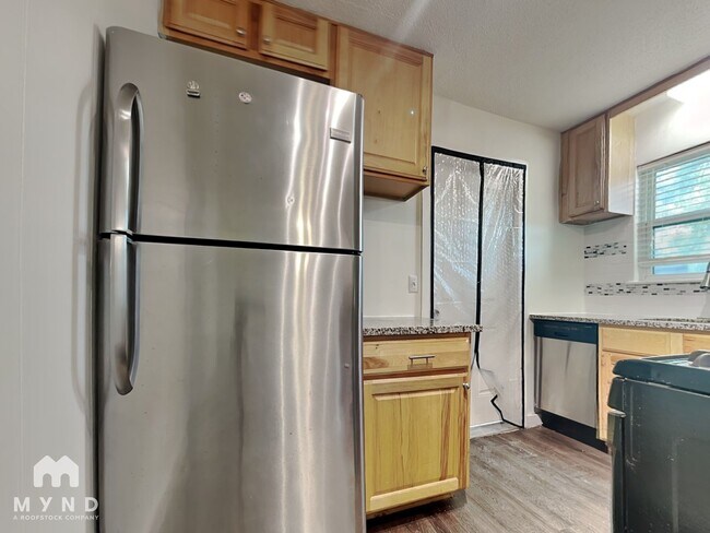 Foto del edificio - 1604 Parker Ln