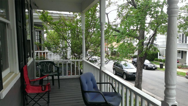 Foto del edificio - 716 Lee Ave