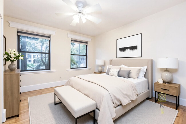 Foto del edificio - 1100 Beacon St