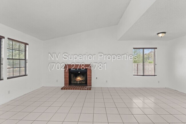 Foto del edificio - SW!! Spring Valley!! Single Story!!! Covered Patio!!! Fire Place!! Pet Friendly!!! Community Park...