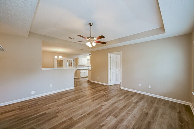 Building Photo - 108 Riverwood Dr