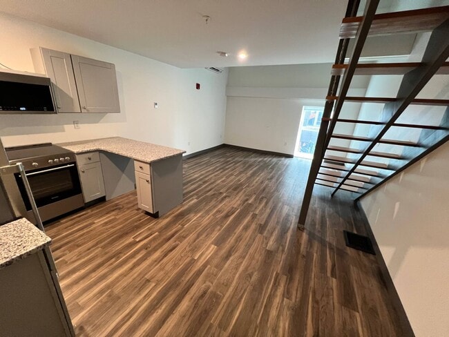 Foto del edificio - 480 S Salina St