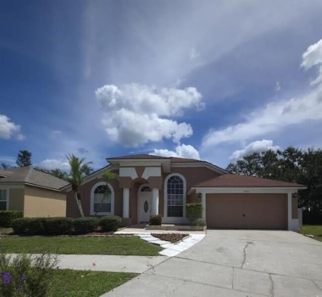 Foto del edificio - 18005 Palm Breeze Dr