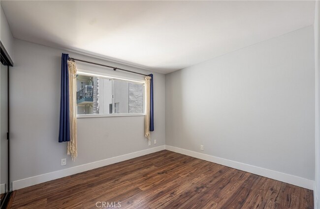 Foto del edificio - 4875 Cole St