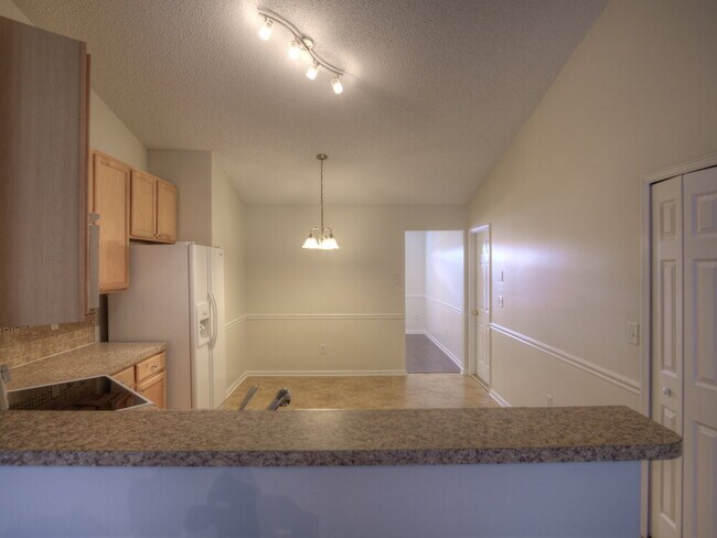 Foto del edificio - 3794 Blackthorn Ct