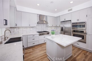 Building Photo - 6254 Seabourne Dr