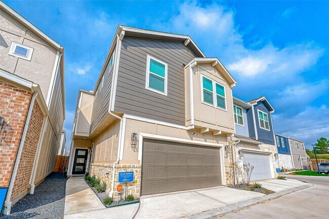 Foto del edificio - 1527 Beach Oak Dr